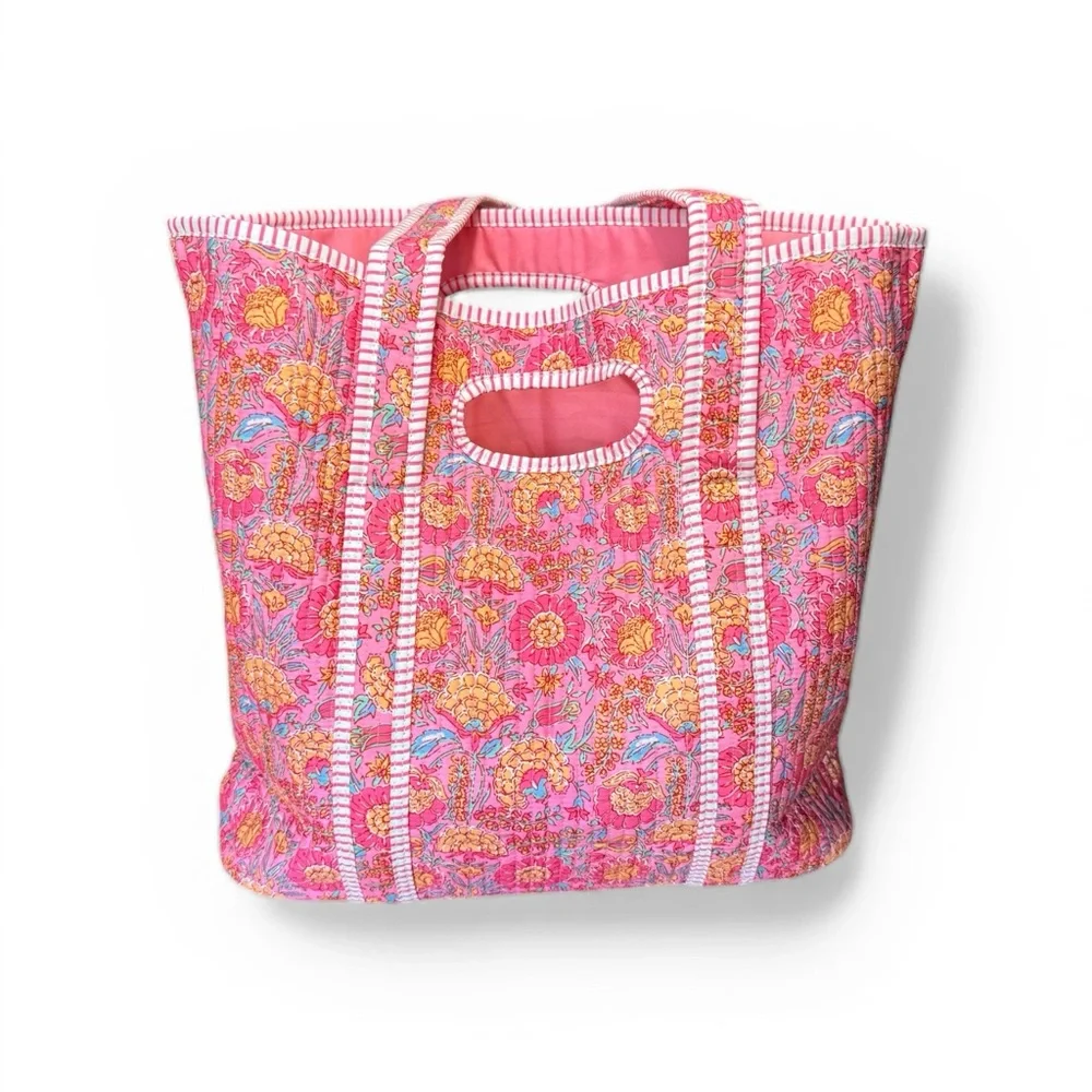 Pink Lily Quilted Tote, Pink, NIB - Picture 2 of 8